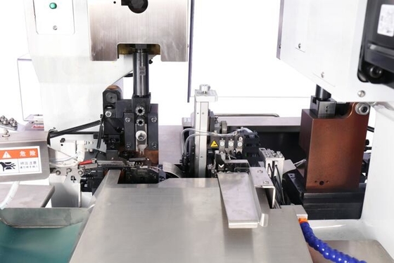 Garantía de un año del motor servo de MITSUBISHI de la máquina del cable que prensa multifuncional